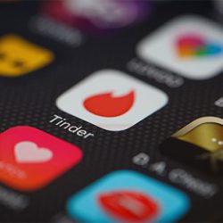 7 Best Hookup Apps for Guys
